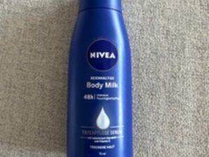 Nivea Reichhaltige Milch 75 ml Fl