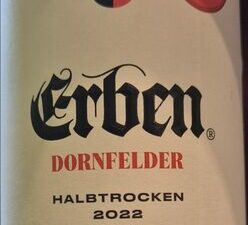 Erben Erben Dornfelder rot halbtrocken 0,75-l